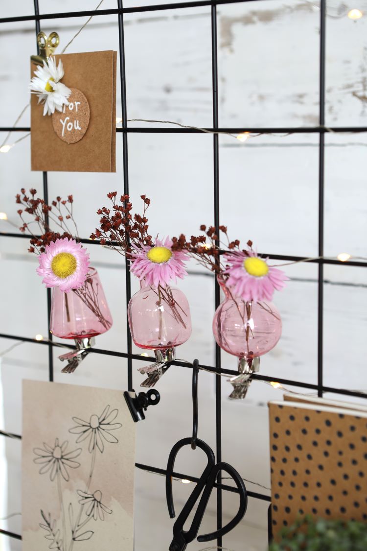 Vaser på clips med 3 st Rosa (1 st.) [IFS-28094]