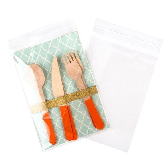 Plastpåsar 14x19cm Transparent med Tejpremsa (100 st) [B57]