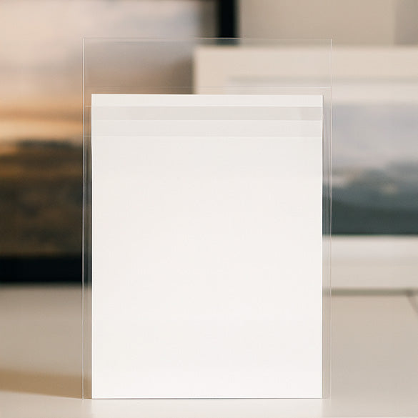 Plastpåsar 21,5x27cm Transparent med Tejpremsa (100 st) [B810HPC]