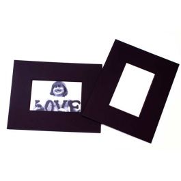 Passepartout Dubbel tjock Svart 20,3x25,4cm med 8,9x14cm Fönster (25 st) [MS31002]